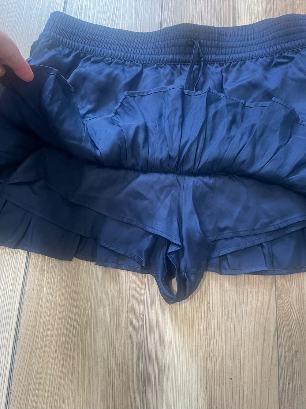 PINK Victoria's Secret Navy Tiered Ruffle Mini Skirt - Picture 5 of 7